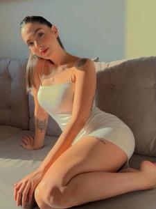 615627274: Chica busca chico en Madrid