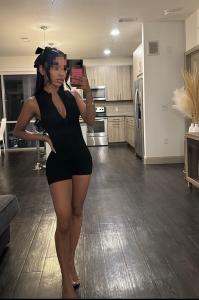677921721: Chica busca chico en Córdoba