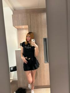 665423064: Chica busca chico en Gerona