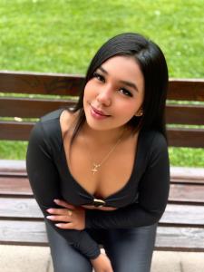 611334105: Chica busca chico en Álava