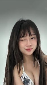 672965253: Chica busca chico en Barcelona