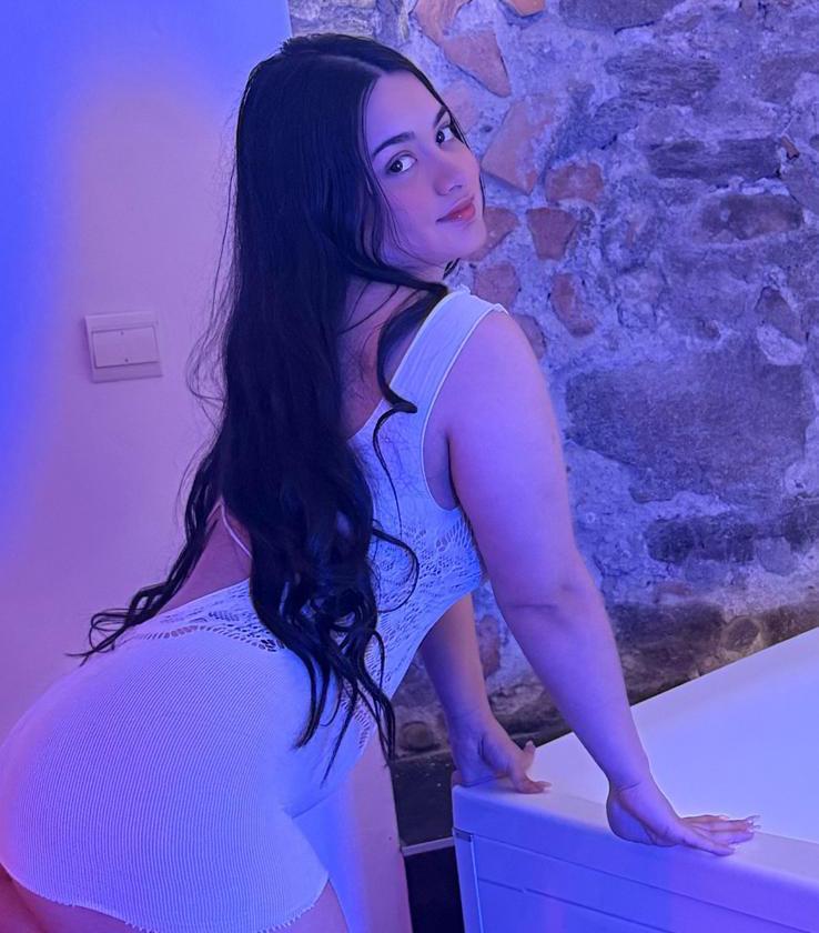 Chica busca chico en Valencia: Chica busca chico