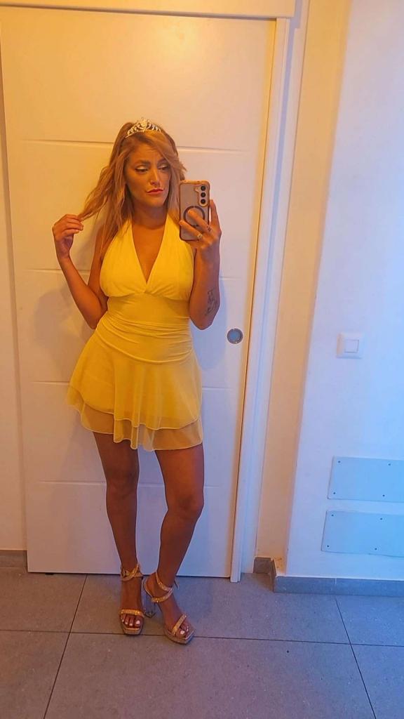 Chica busca chico en Tenerife: 