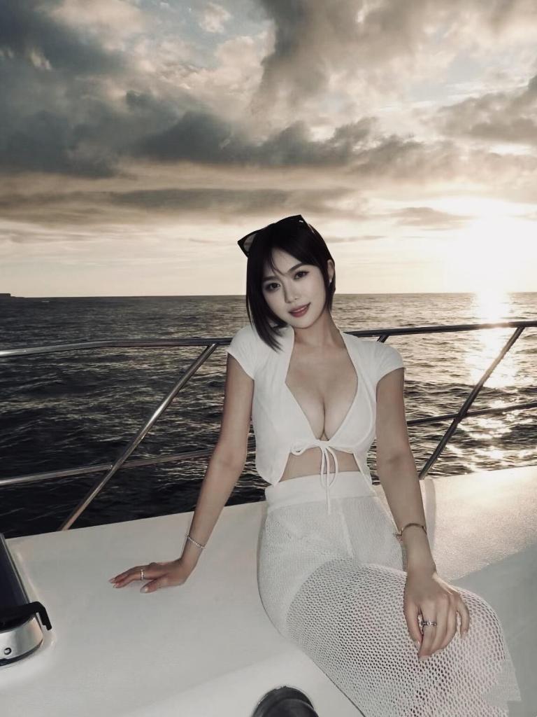 Chica busca chico en Barcelona: 