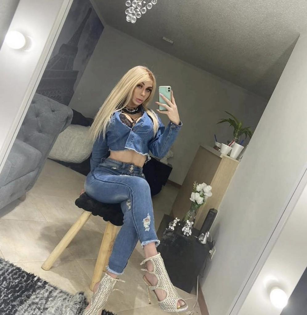 Transexual en La Coruña: Transexuales y Travestis