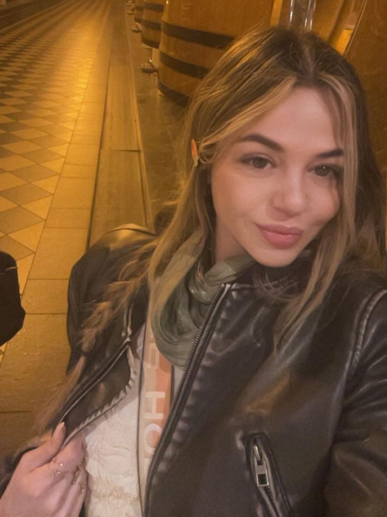 Chica busca chico en Mallorca: 