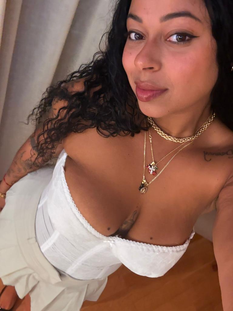 Chica busca chico en La Coruña: 