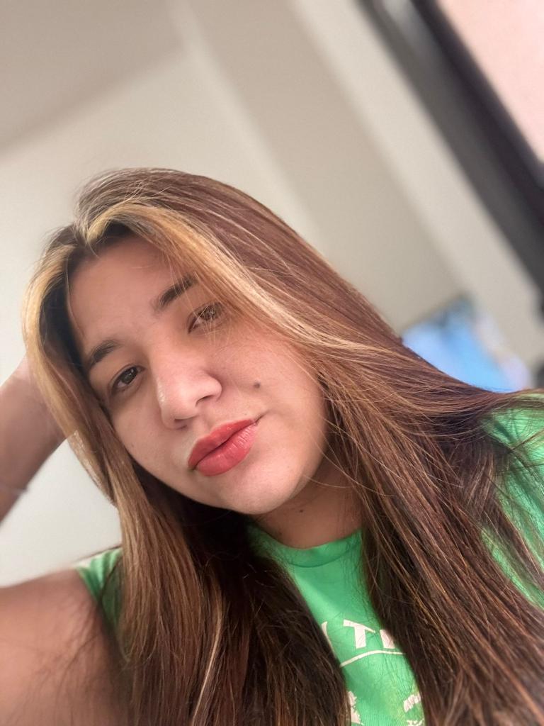 677854610: Chica busca chico en Tenerife