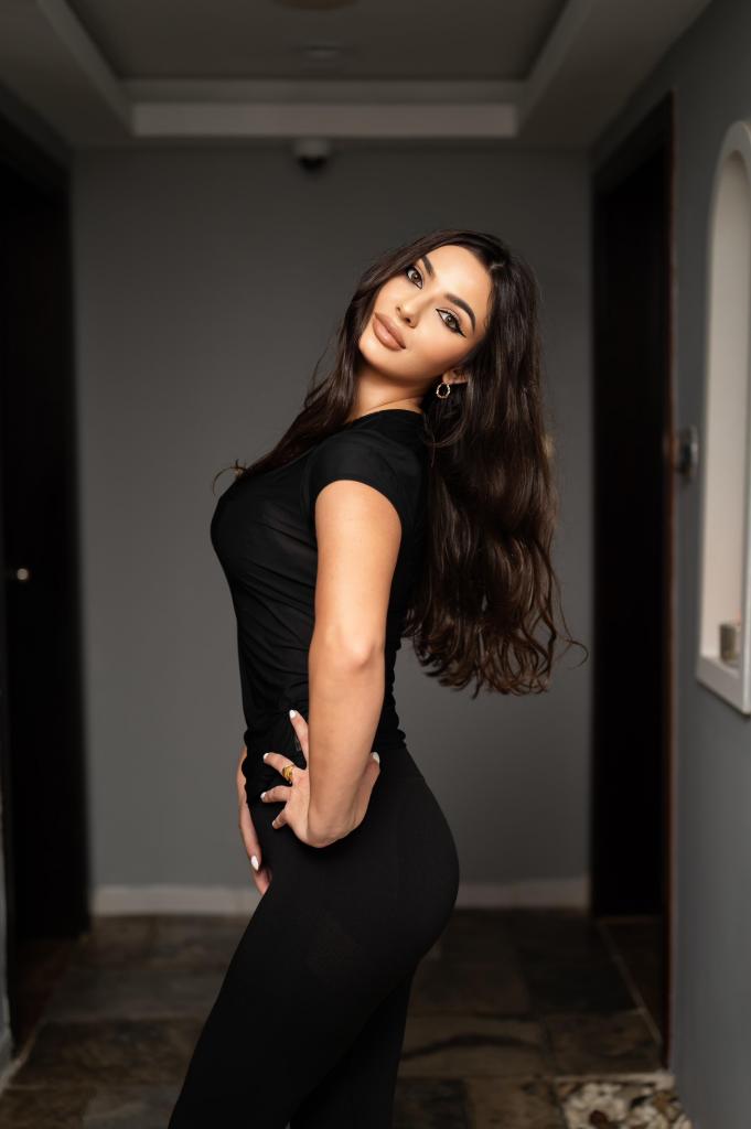 Chica busca chico en Madrid: 