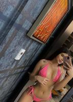 614446976: Chica busca chico en Málaga