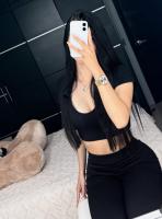 613225836: Chica busca chico en Madrid