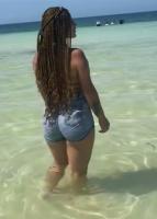 691386949: Chica busca chico en Madrid