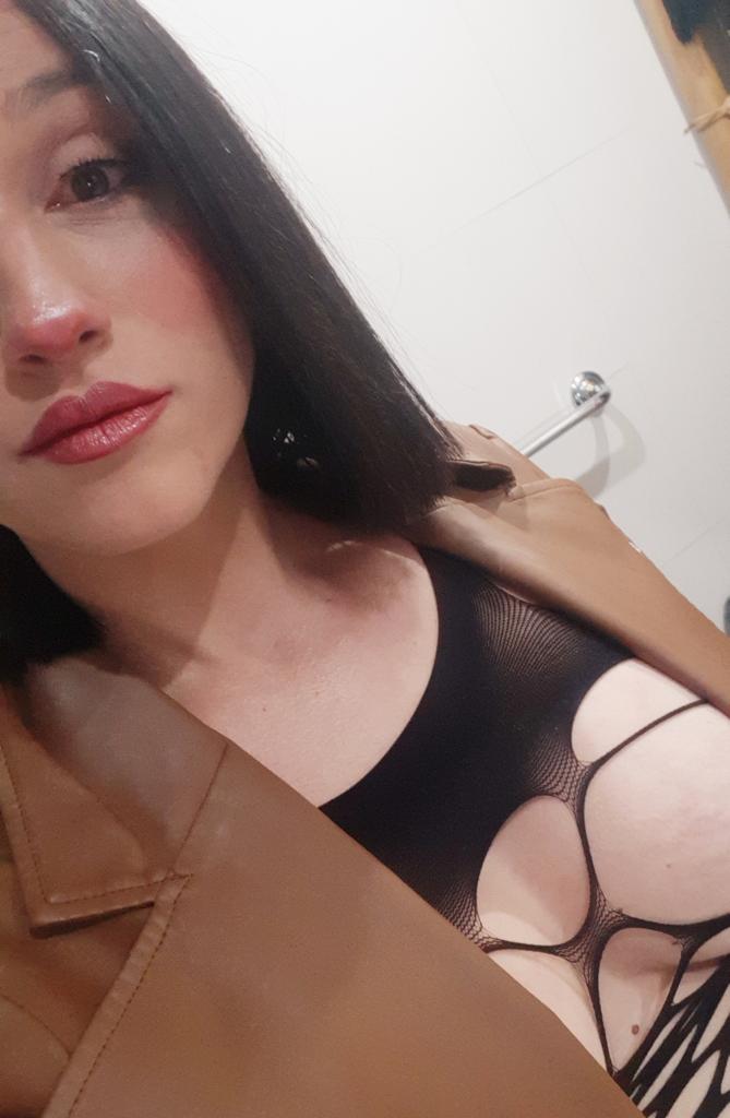 Chica busca chico en Mallorca: 