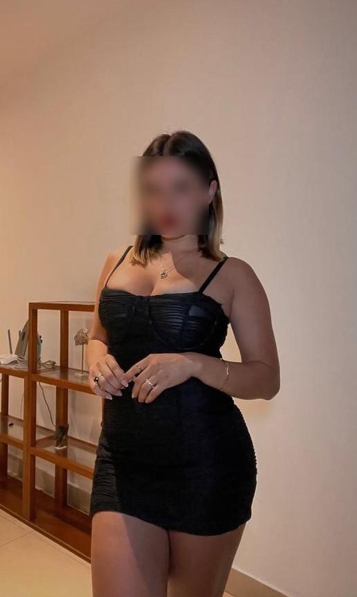 Chica busca chico en Almería: 