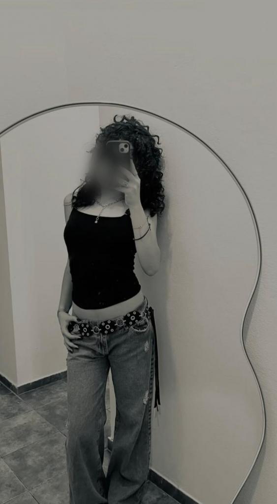 Chica busca chico en Cádiz: 