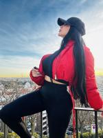 674407534: Chica busca chico en Madrid