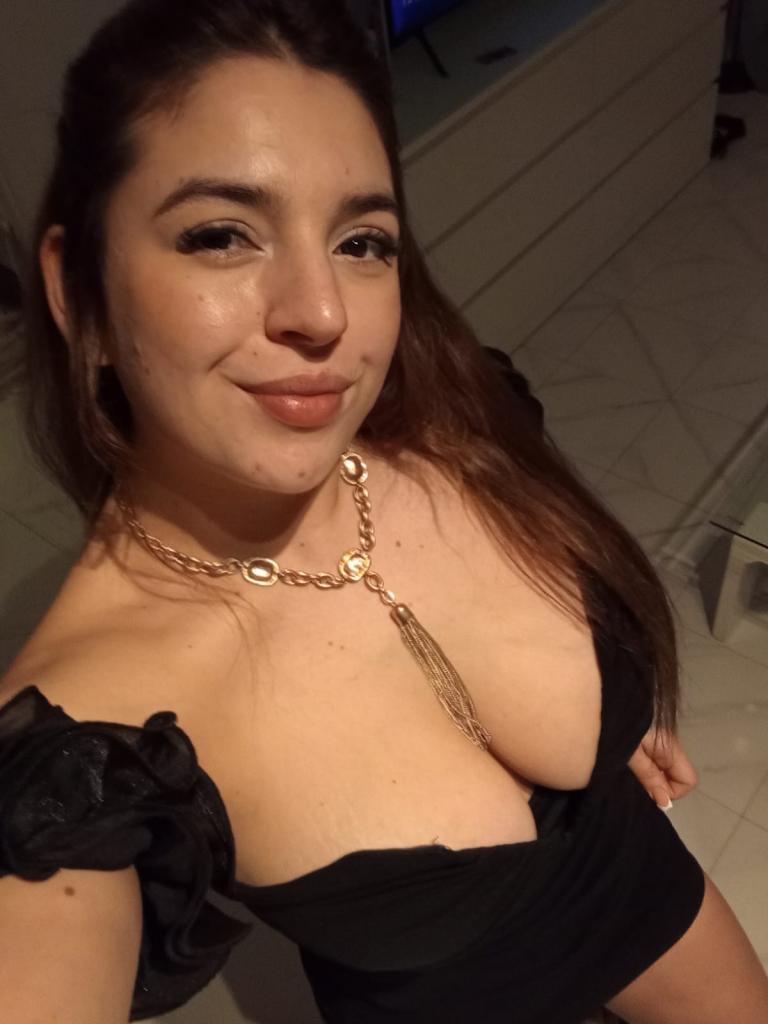 602538601: Chica busca chico en Pontevedra