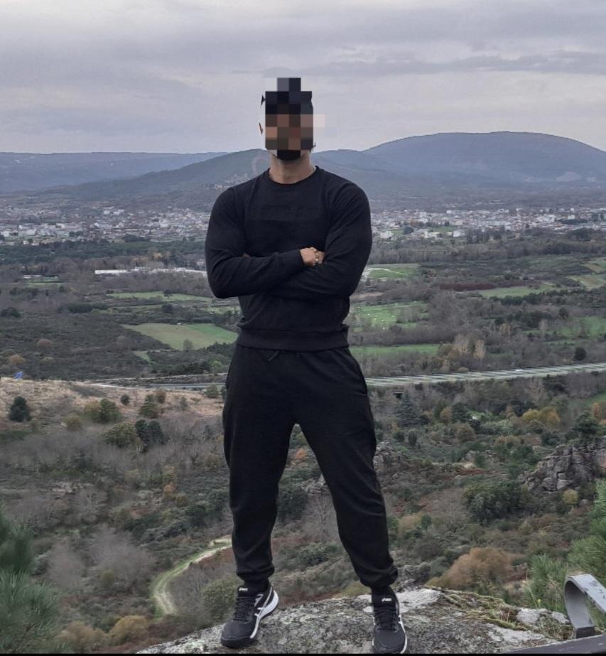 672860731: Chico busca chica en Orense