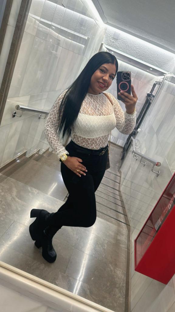 603968681: Chica busca chico en Murcia