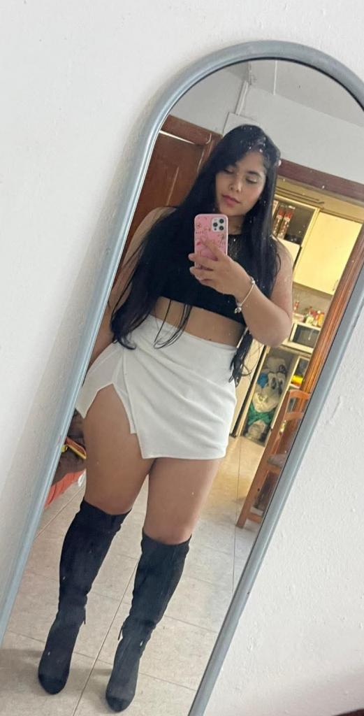 Chica busca chico en Sevilla: Chica busca chico