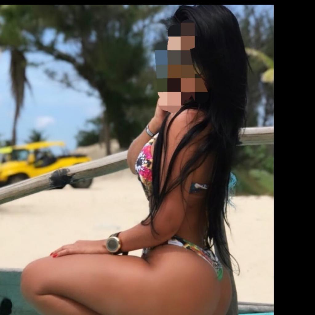 613421386: Chica busca chico en Sevilla