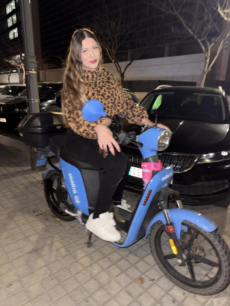 674935993: Chica busca chico en León