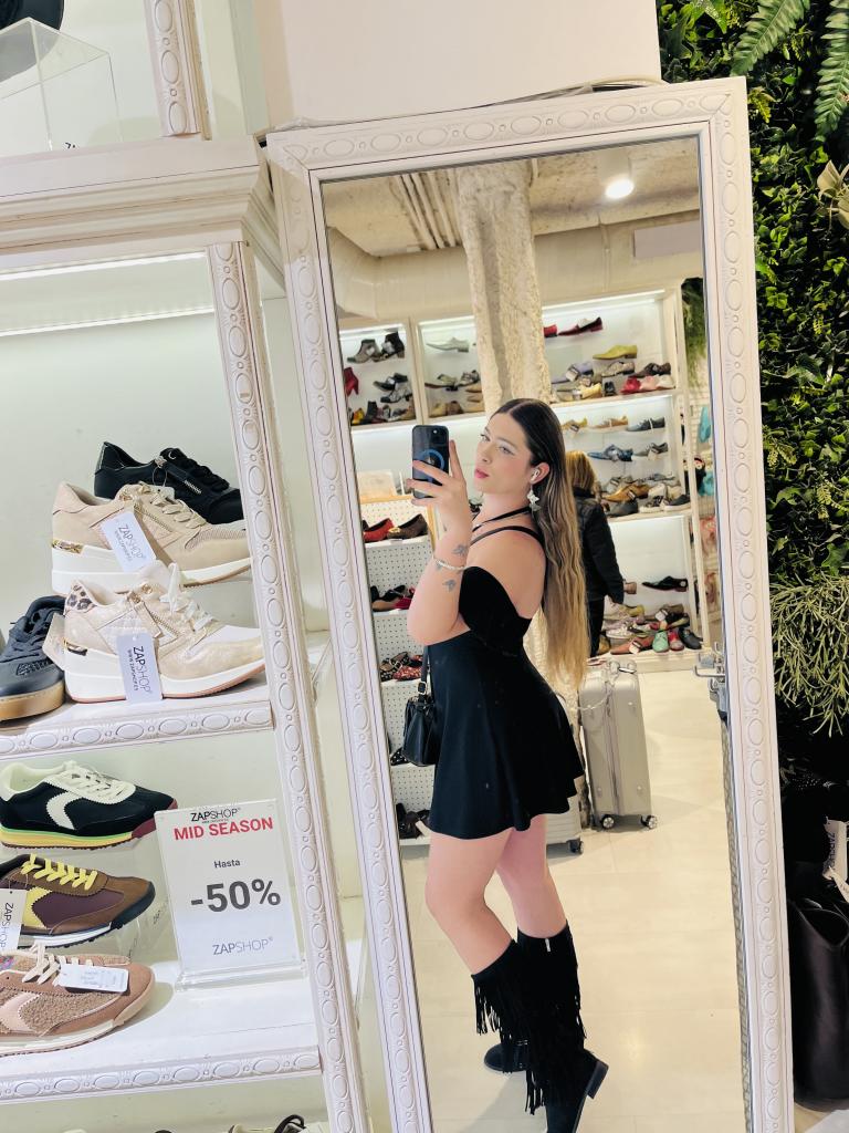 674935993: Chica busca chico en León