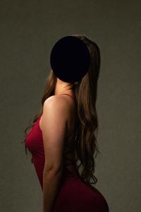 613299341: Chica busca chico en Álava