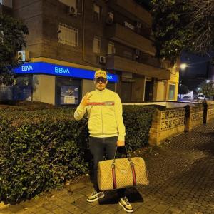 664054443: Chico busca chica en Jaén