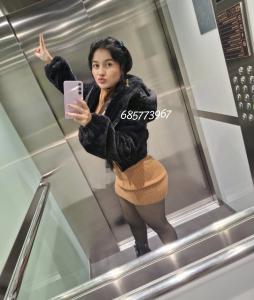 642824226: Chica busca chico en Barcelona