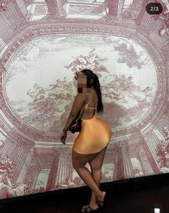 642758881: Chica busca chico en Valencia