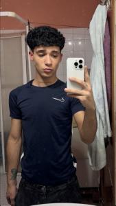 614971785: Chico busca chica en Málaga