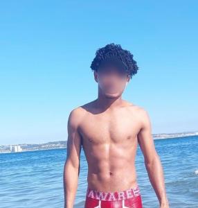 655497127: Chico busca chica en Valencia