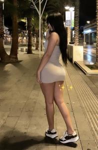 643901449: Chica busca chico en Tenerife