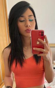 613904988: Chica busca chico en Alicante