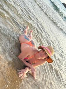 643684805: Transexual en Tarragona