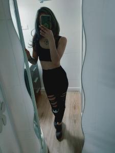 614420088: Chica busca chico en Málaga