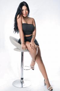 742004484: Chica busca chico en Gerona