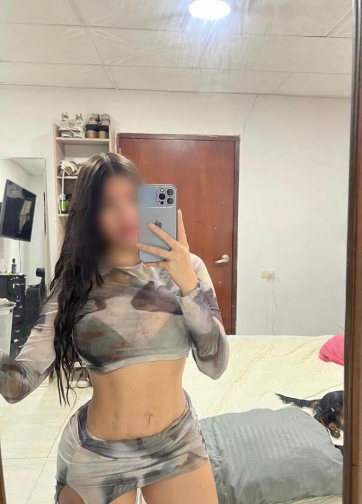 627541450: Chica busca chico en Cádiz