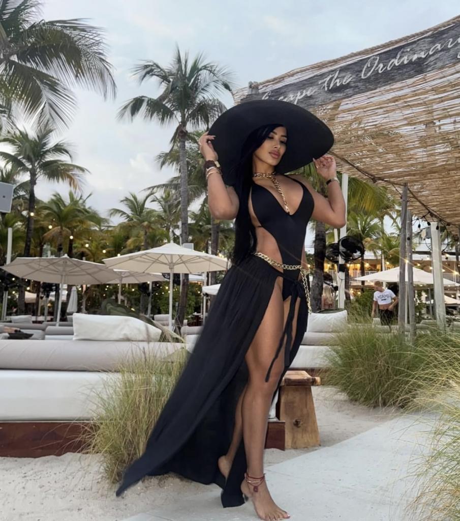 613662854: Chica busca chico en Alicante