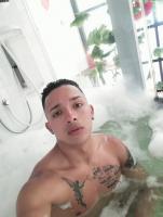 661053339: Chico busca chica en Alicante