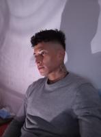 647170344: Chico busca chica en Alicante