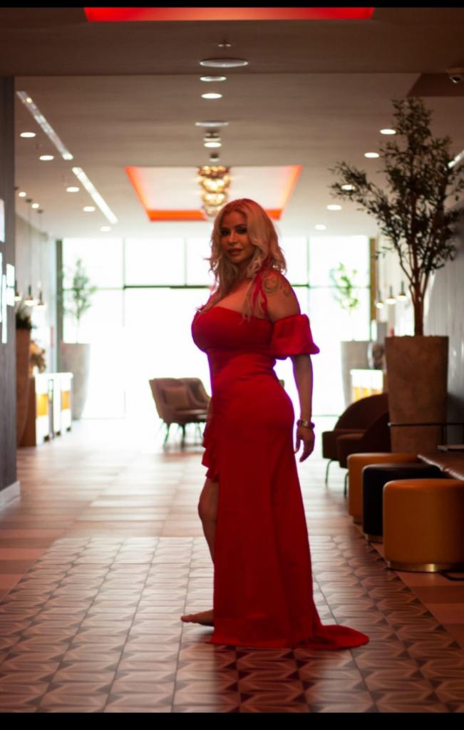 Chica busca chico en Barcelona: 