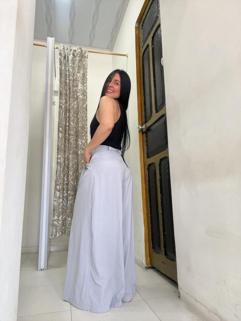 Chica busca chico en Tenerife: 