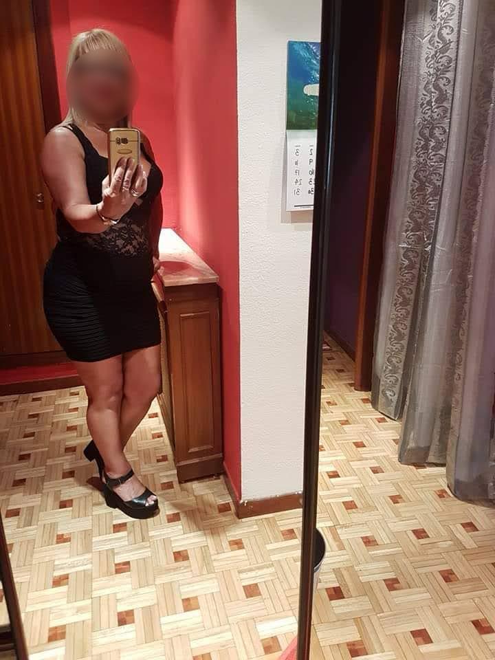 642276247: Chica busca chico en León