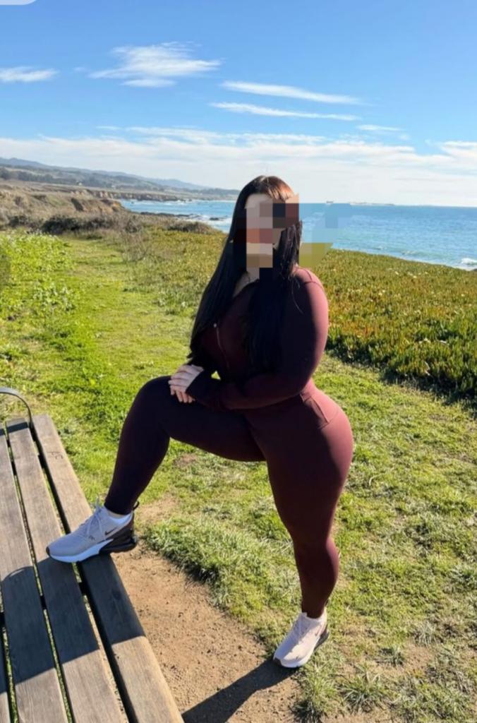 Chica busca chico en Ibiza: 