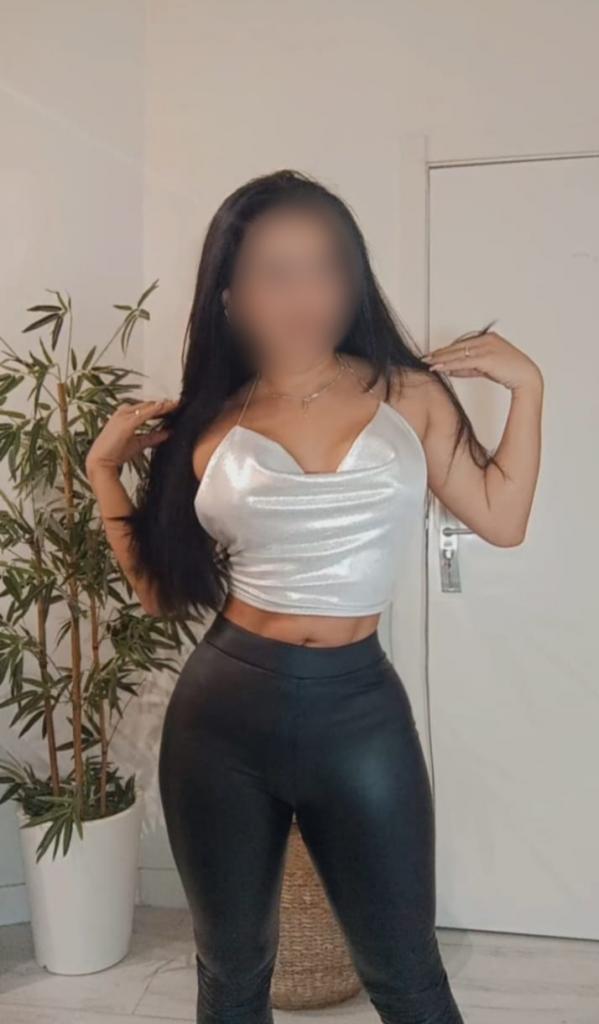 Chica busca chico en La Coruña: 