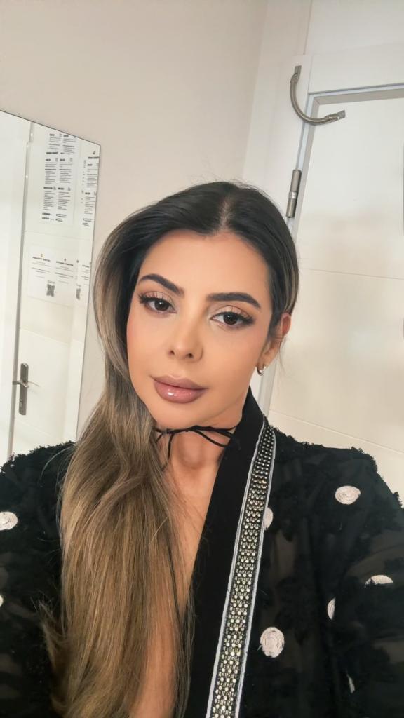 602698280: Chica busca chico en Granada