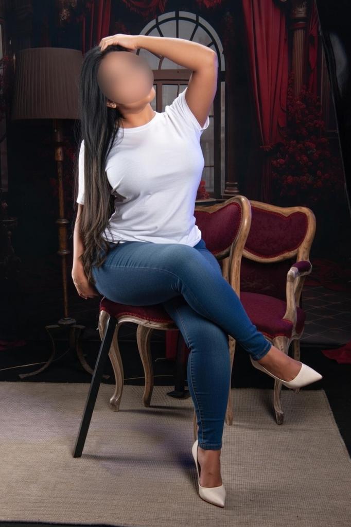 Chica busca chico en Tenerife: 