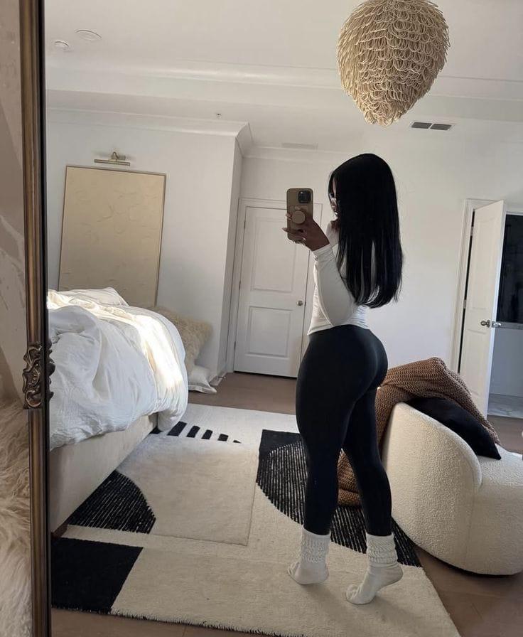 Chica busca chico en Almería: 